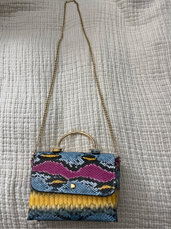 Unbranded Handbags - Colorblock Snake-Print Crossbody Bag with Gold Chain